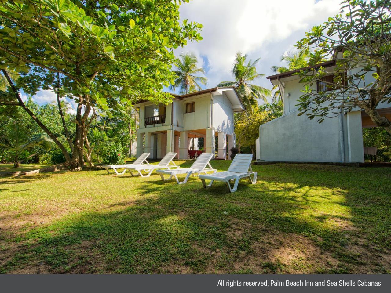 Palm Beach Inn&Sea Shells Cabanas Bentota Bagian luar foto