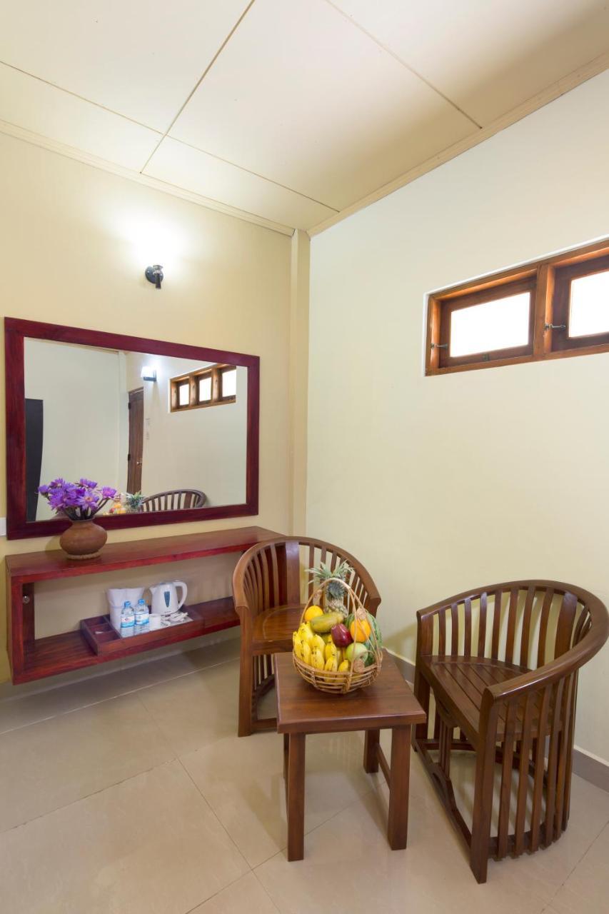 Palm Beach Inn&Sea Shells Cabanas Bentota Ruang foto
